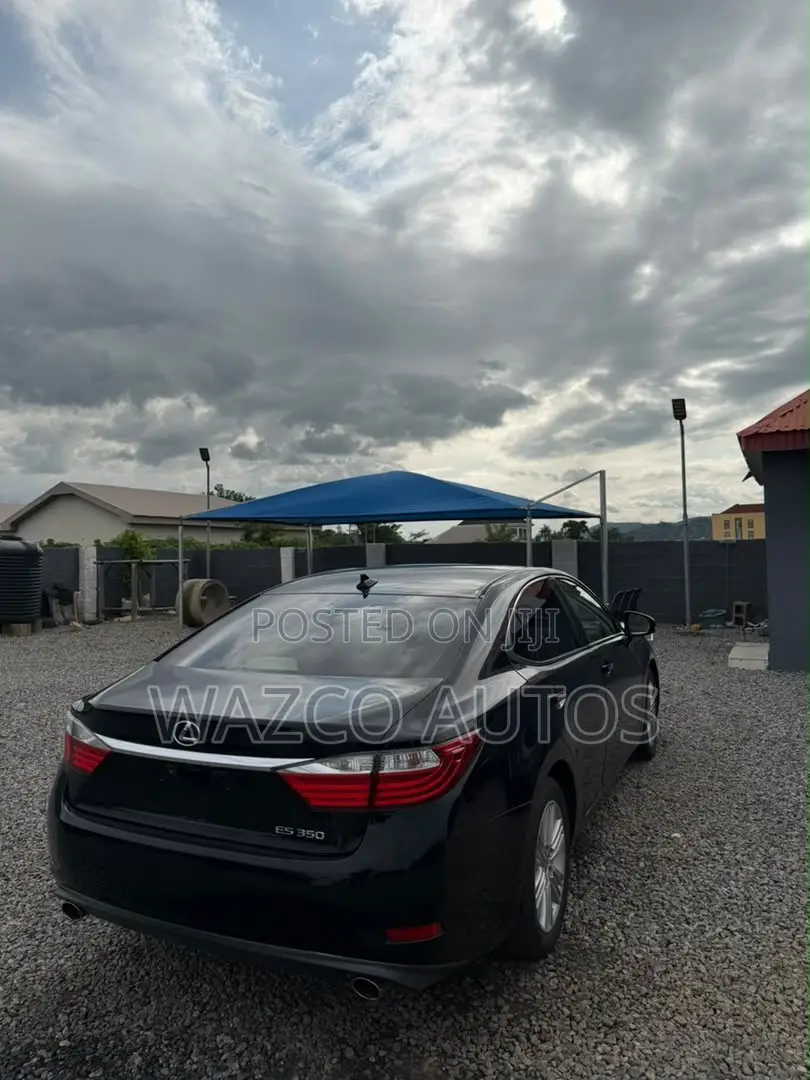 Lexus ES 2015 Black