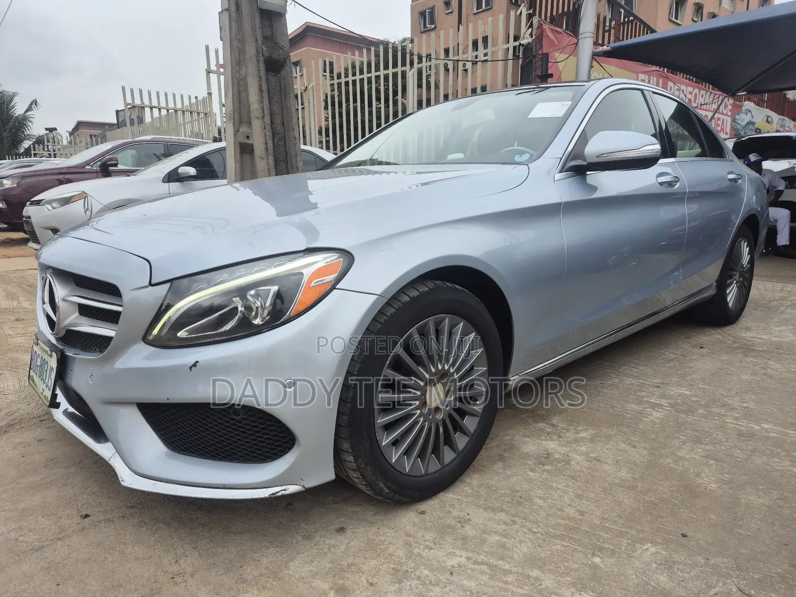 Mercedes-Benz C300 Luxury 4dr AWD 4Matic Sedan (2.0L 4cyl 7A) 2015 Blue