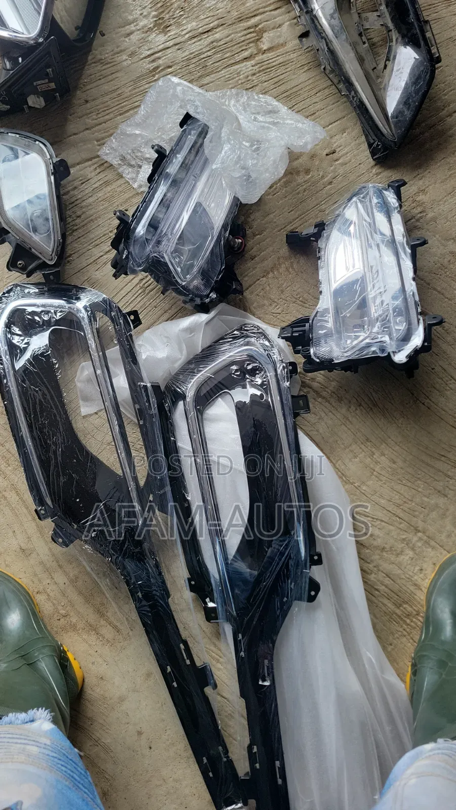 Hyundai Bumpers Santa Fee and Azear 2017