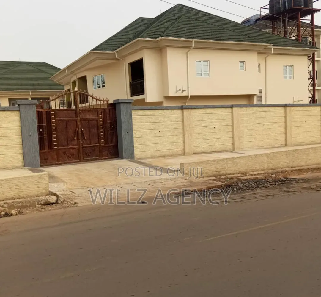 Furnished 4bdrm Duplex in Enugu for sale