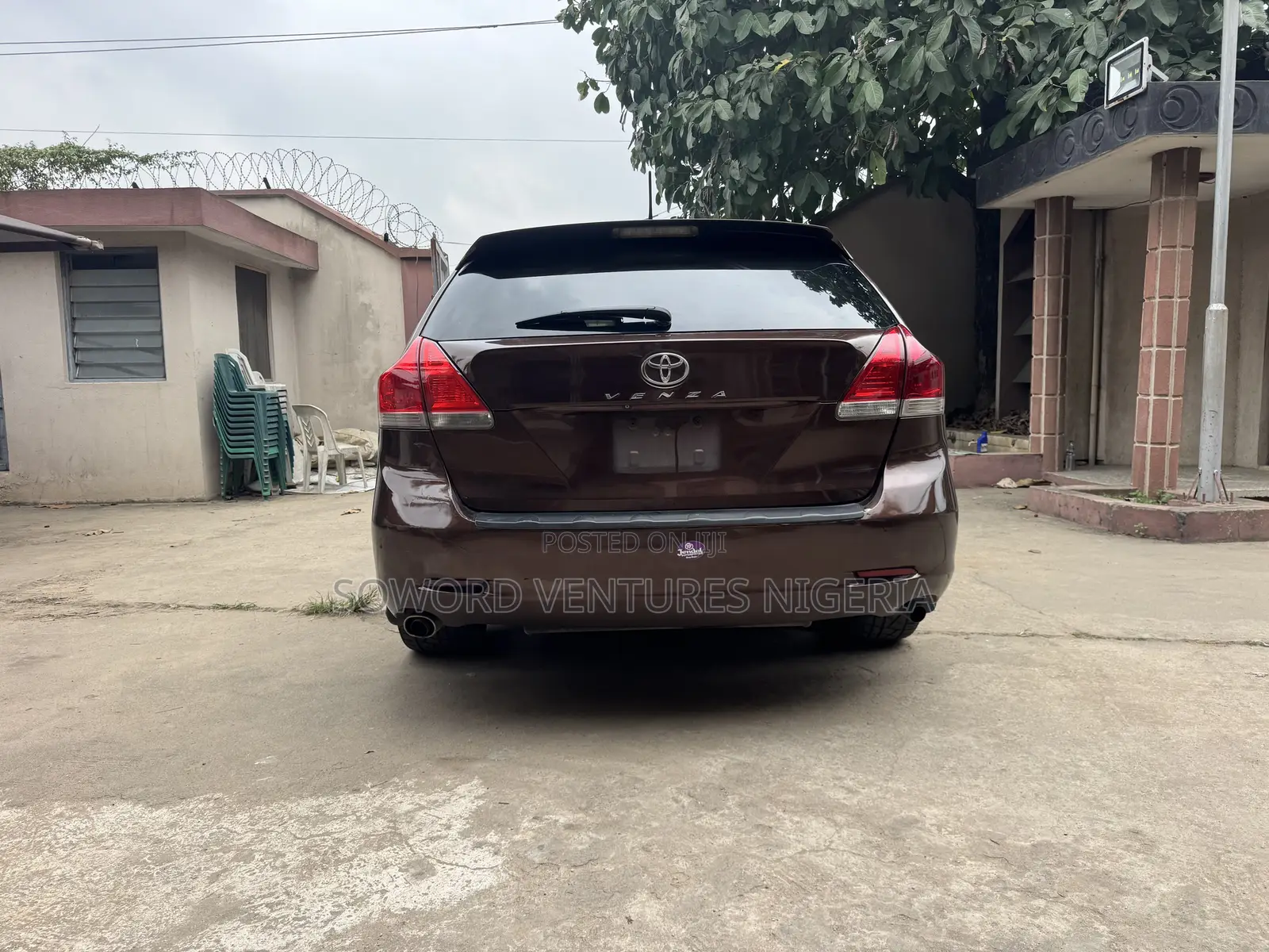 Toyota Venza 2010 Brown