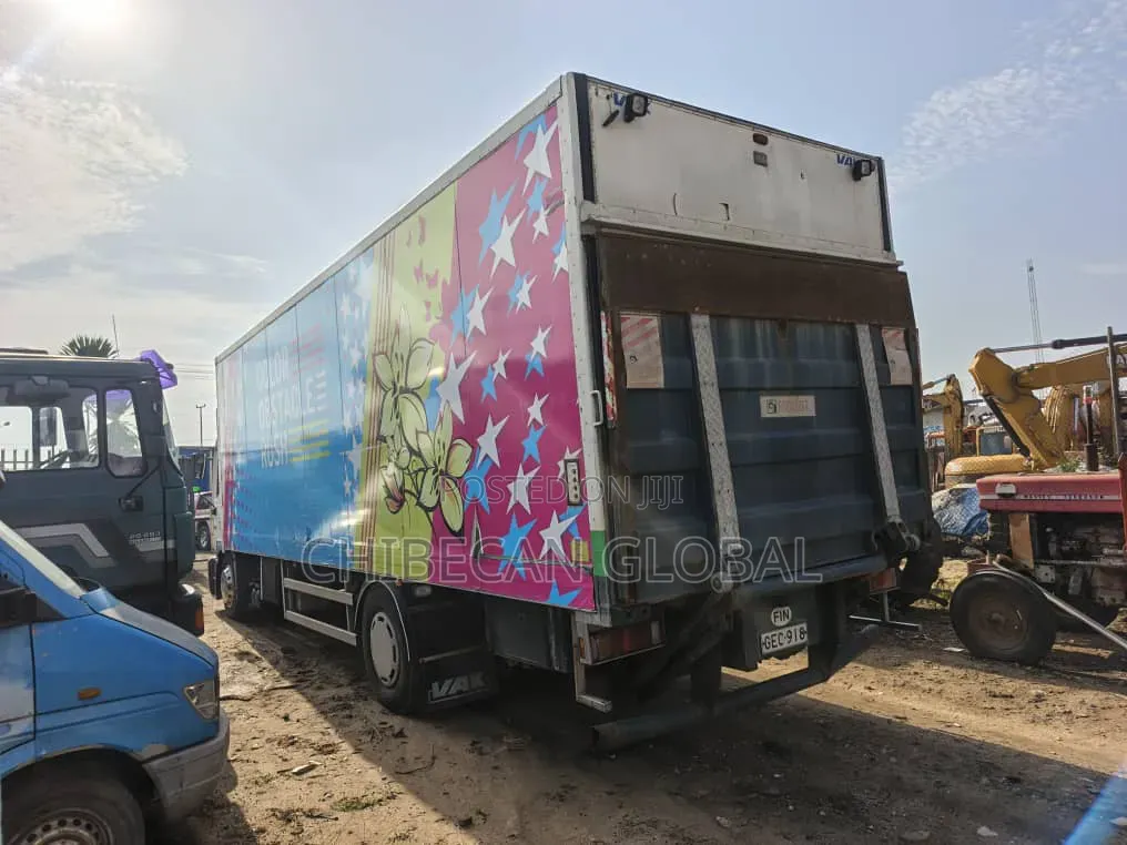 MAN Cold Room Truck (Foreign Used) Model 18.284