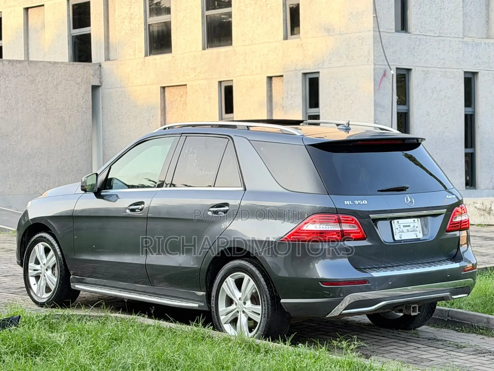 Mercedes-Benz M Class ML350 4MATIC 4dr SUV AWD (3.5L 6cyl 7A) 2015 Blue