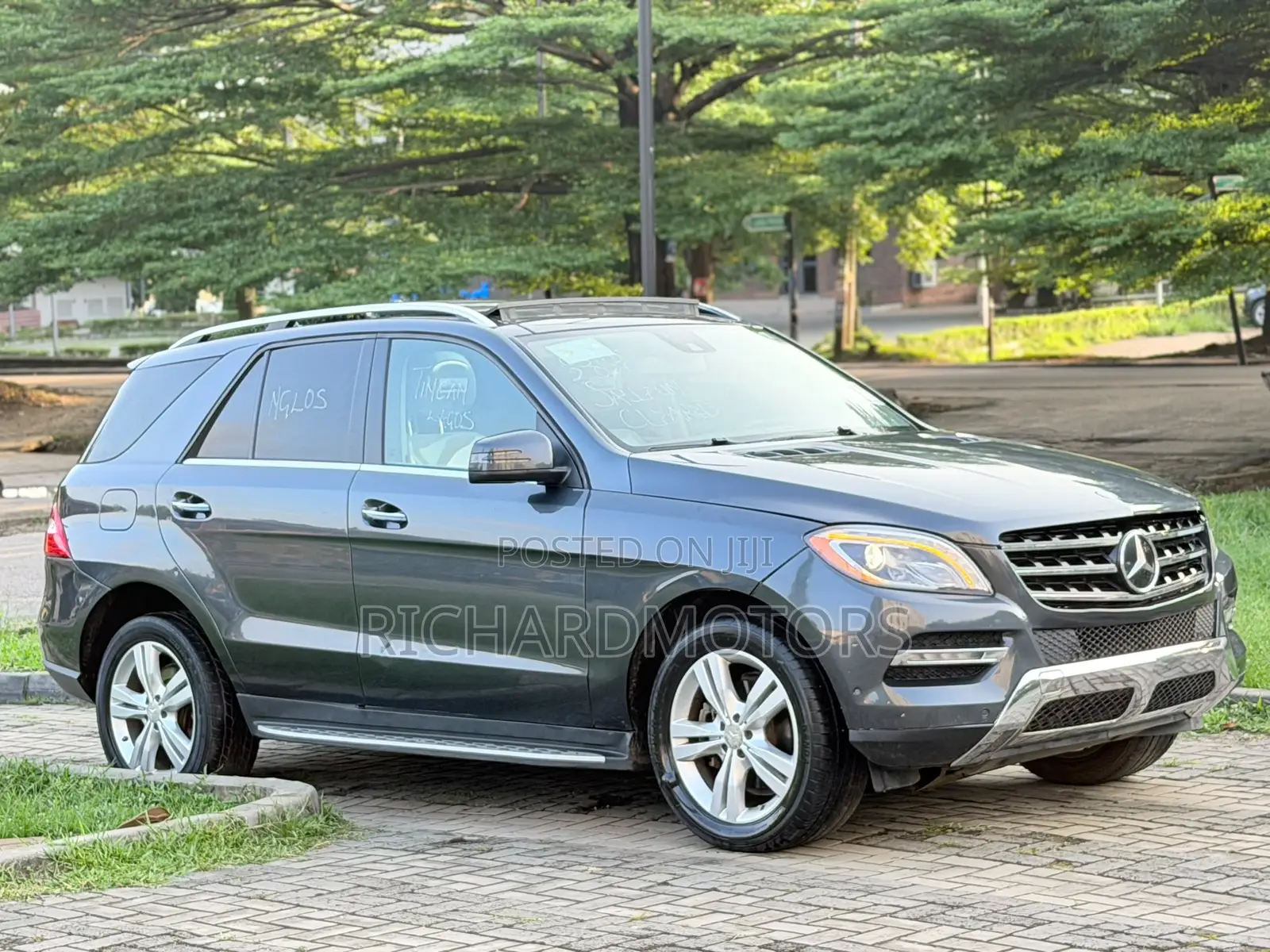Mercedes-Benz M Class ML350 4MATIC 4dr SUV AWD (3.5L 6cyl 7A) 2015 Blue