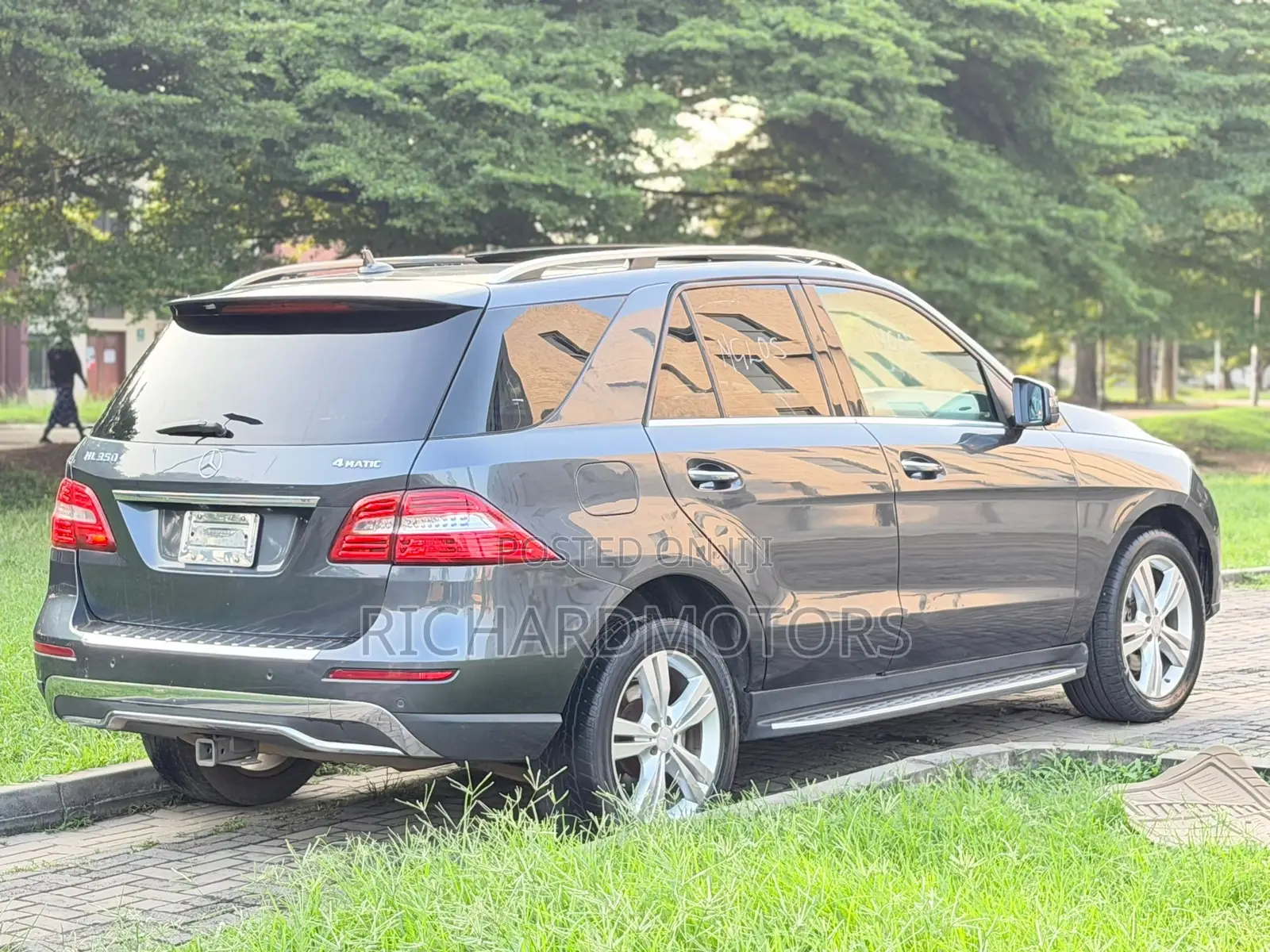 Mercedes-Benz M Class ML350 4MATIC 4dr SUV AWD (3.5L 6cyl 7A) 2015 Blue