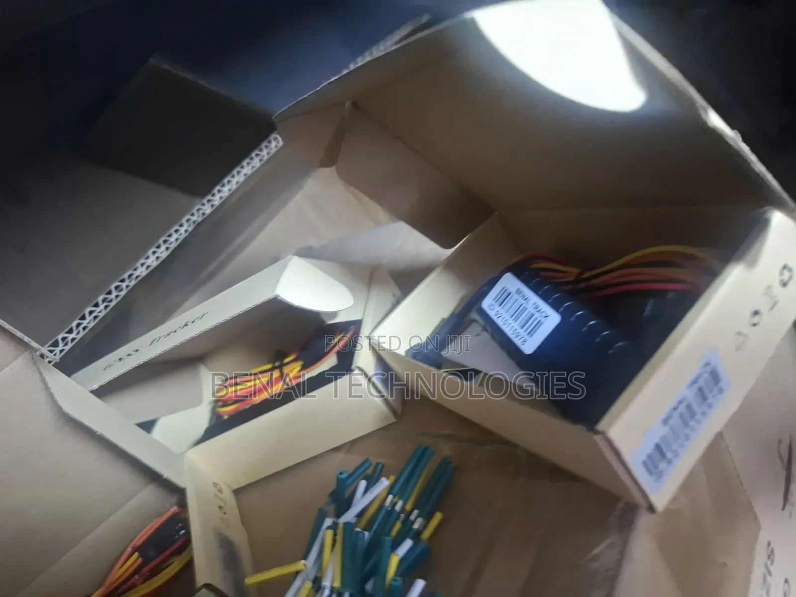 Automotive Service for Car Motorcycle GPS Wiring