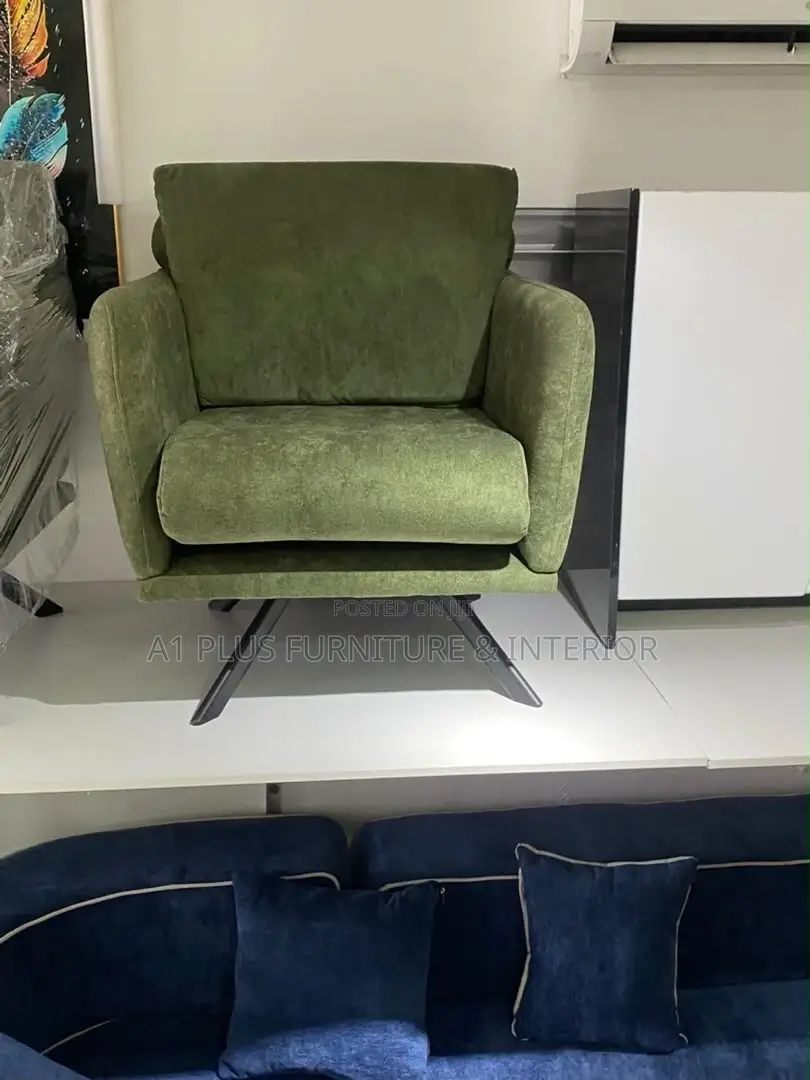Elegant Green Single-Seater Armchair