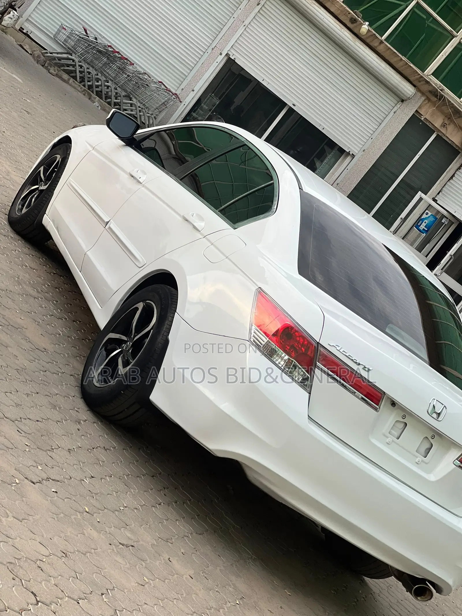 Honda Accord 2011 White
