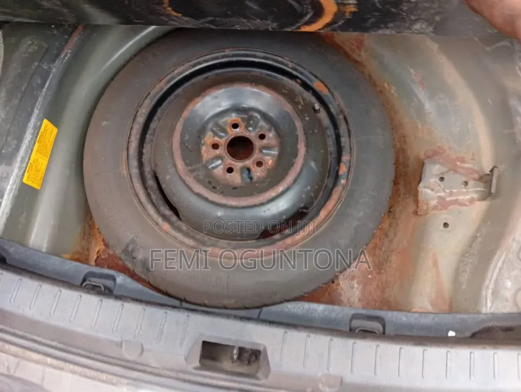 Toyota Corolla 2010 Beige