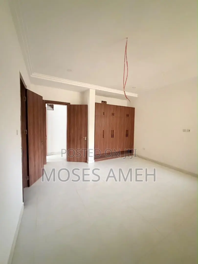 17bdrm Apartment in Guzape District for sale