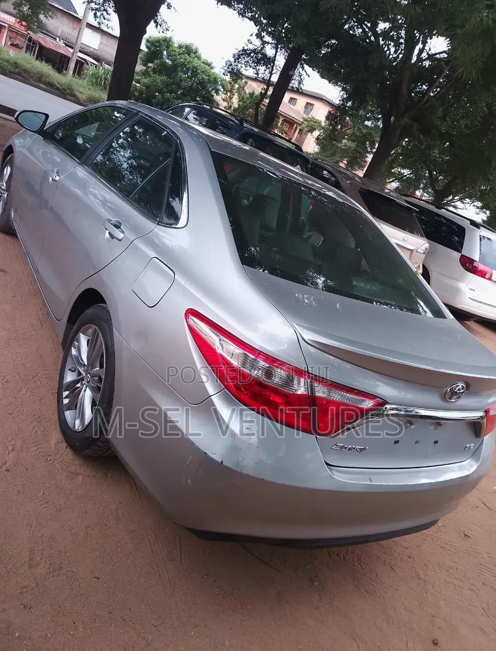 Toyota Camry 2017 Silver