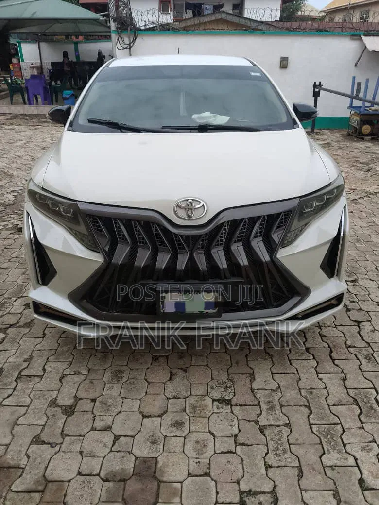 Toyota Venza 2017 White