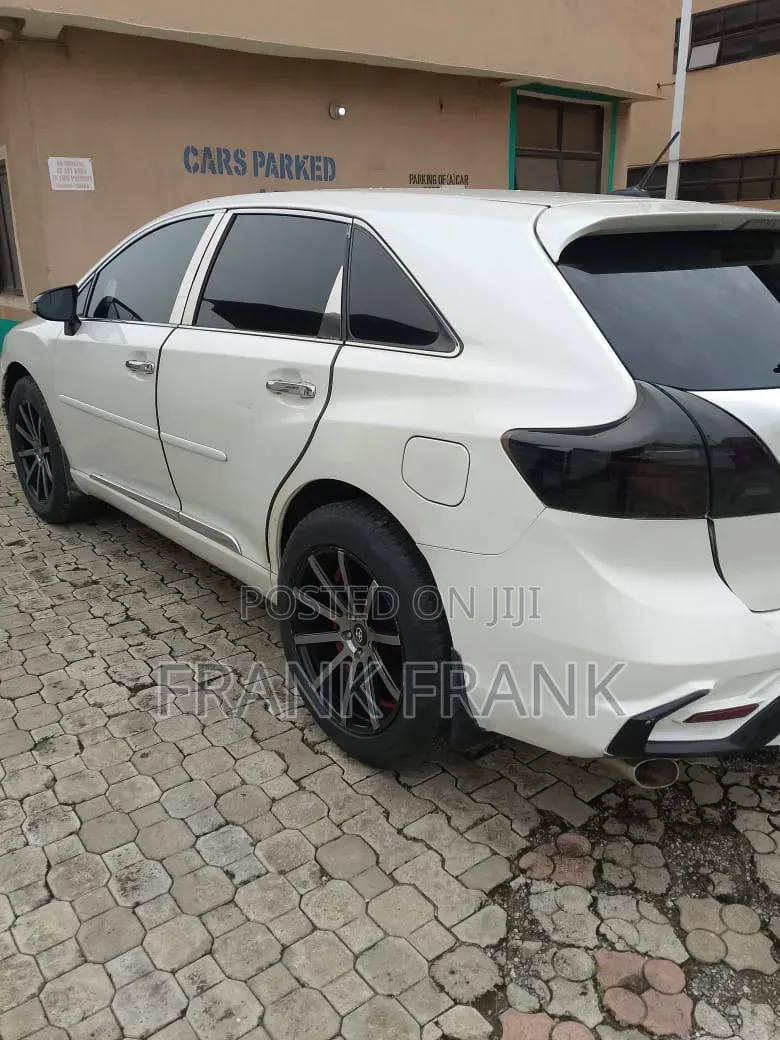 Toyota Venza 2017 White