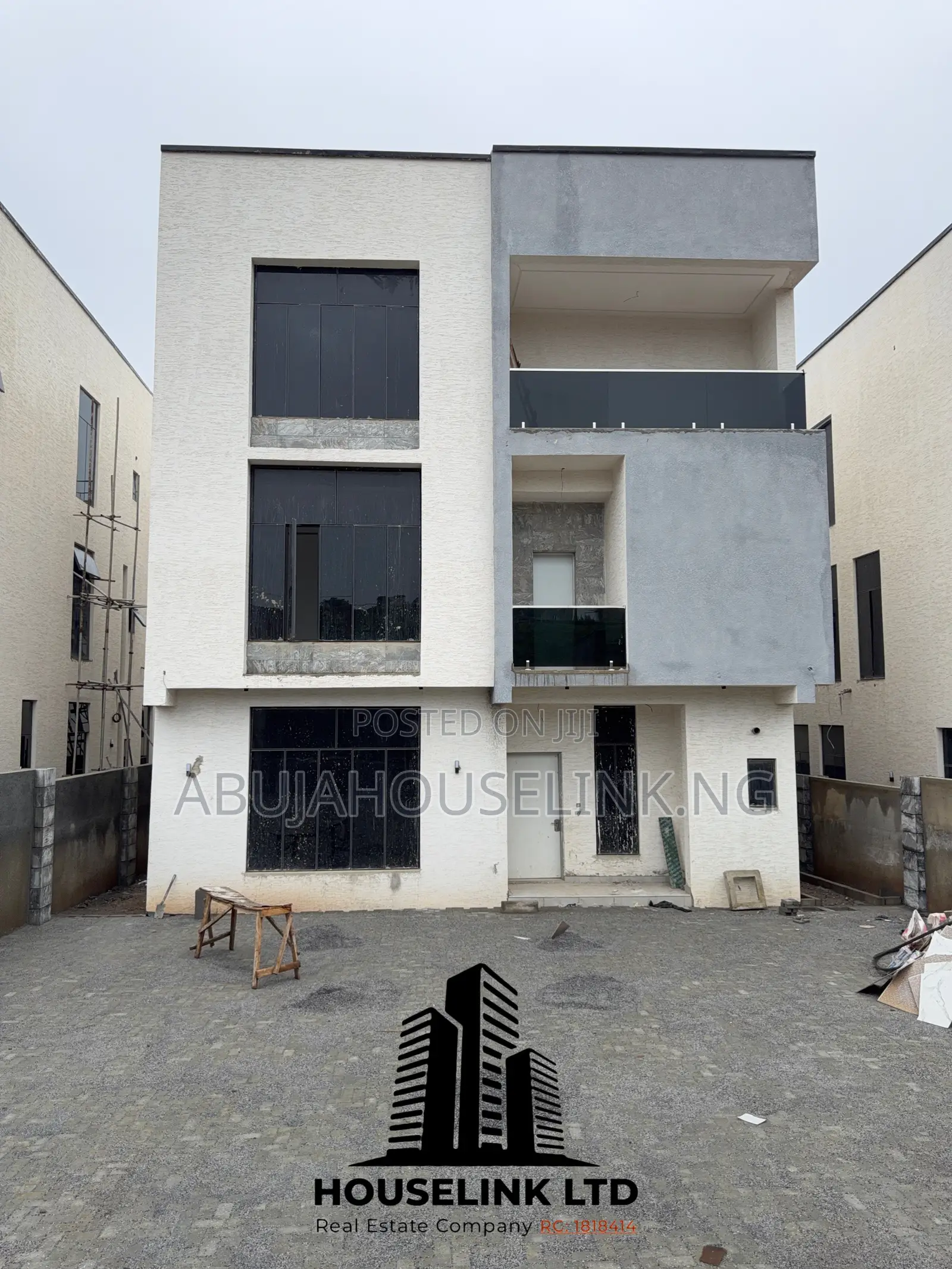 5bdrm Duplex in Asokoro Main Abuja for sale