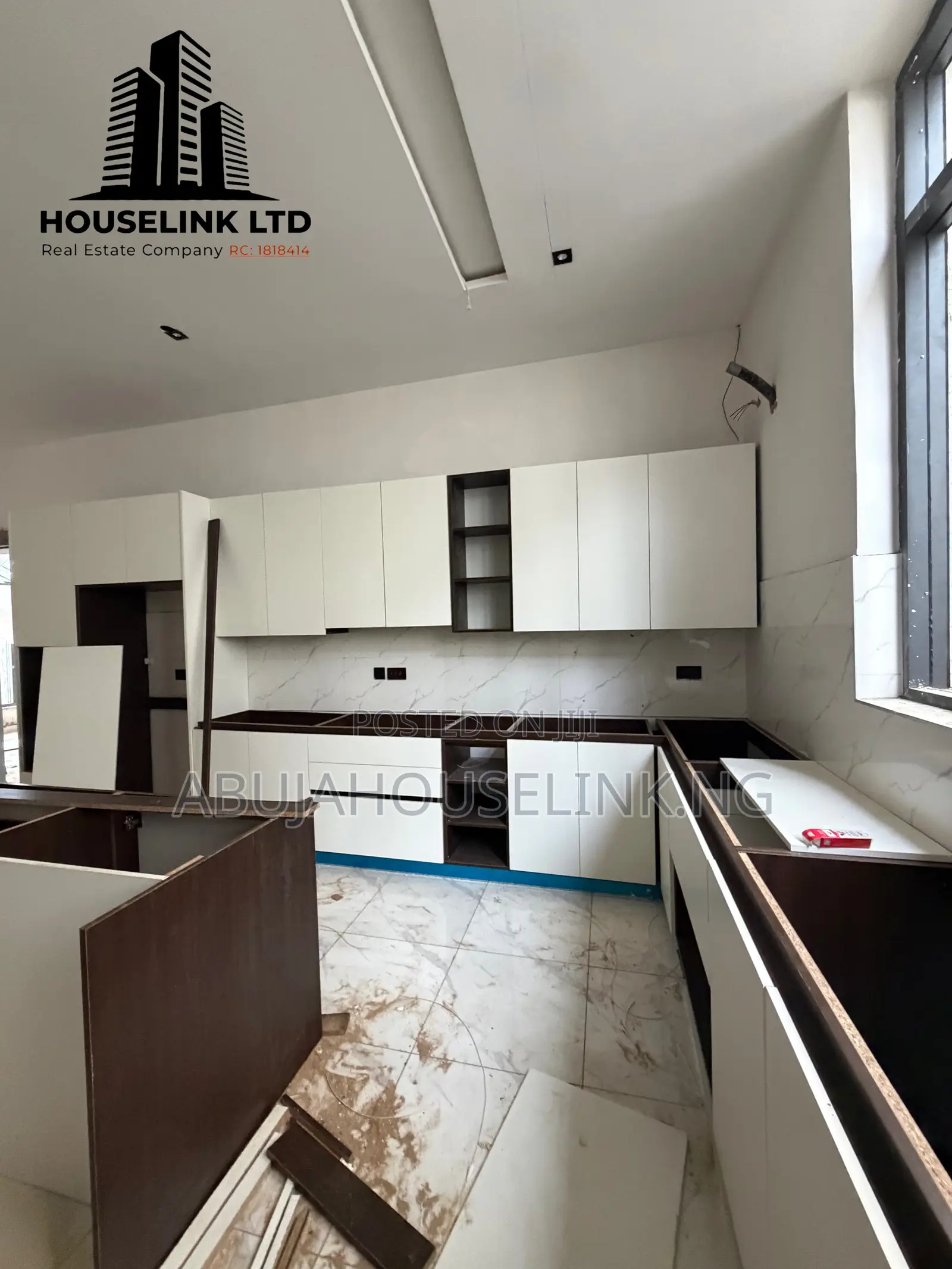 5bdrm Duplex in Asokoro Main Abuja for sale