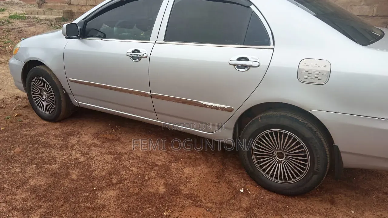 Toyota Corolla 2006 Silver