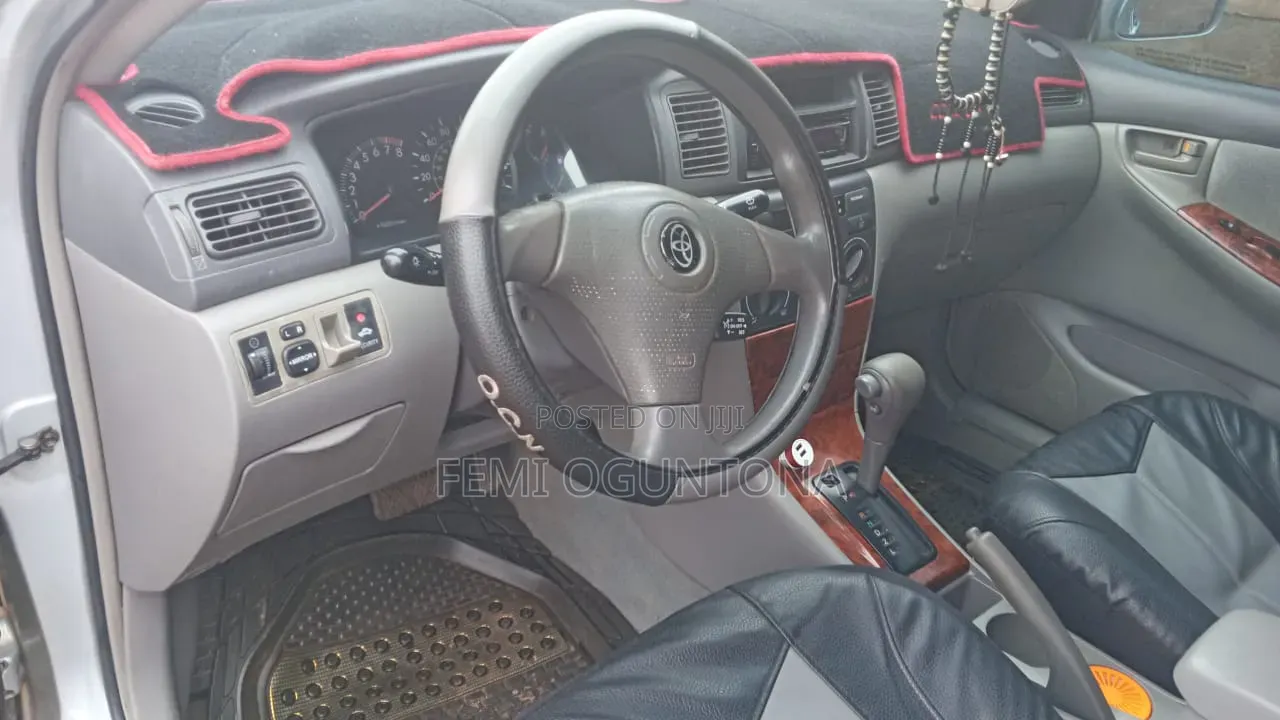 Toyota Corolla 2006 Silver