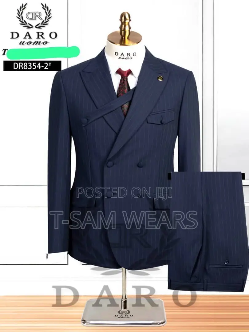 Daro Design Strips Suit
