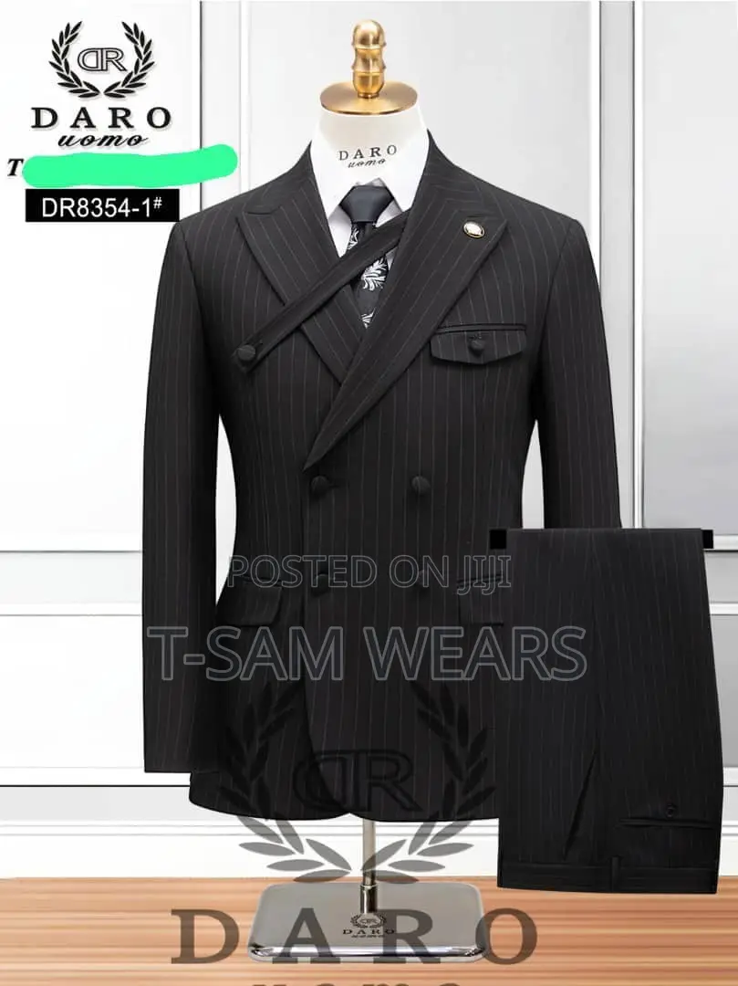 Daro Design Strips Suit