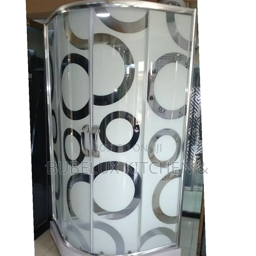 Luxury Curved Glass Shower Cubicle 90x90cm