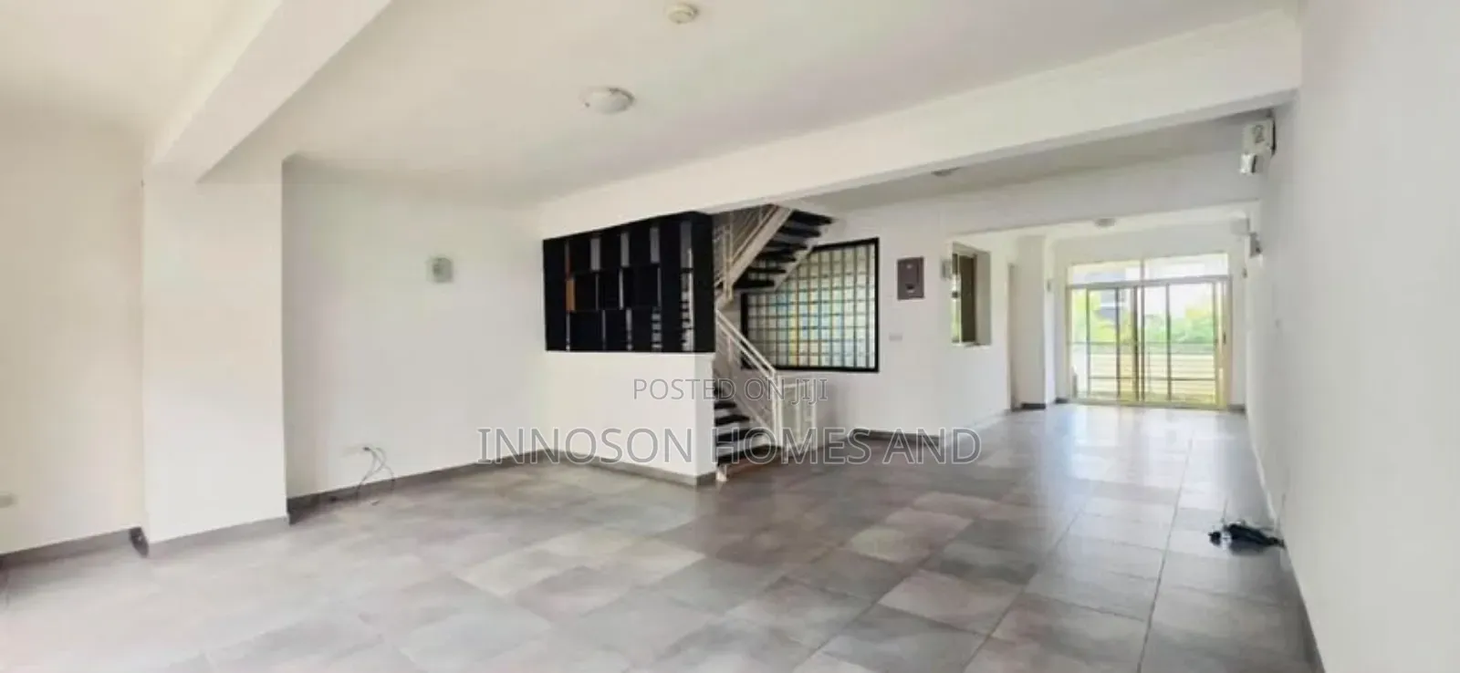 4bdrm Townhouse / Terrace in Ikoyi for rent