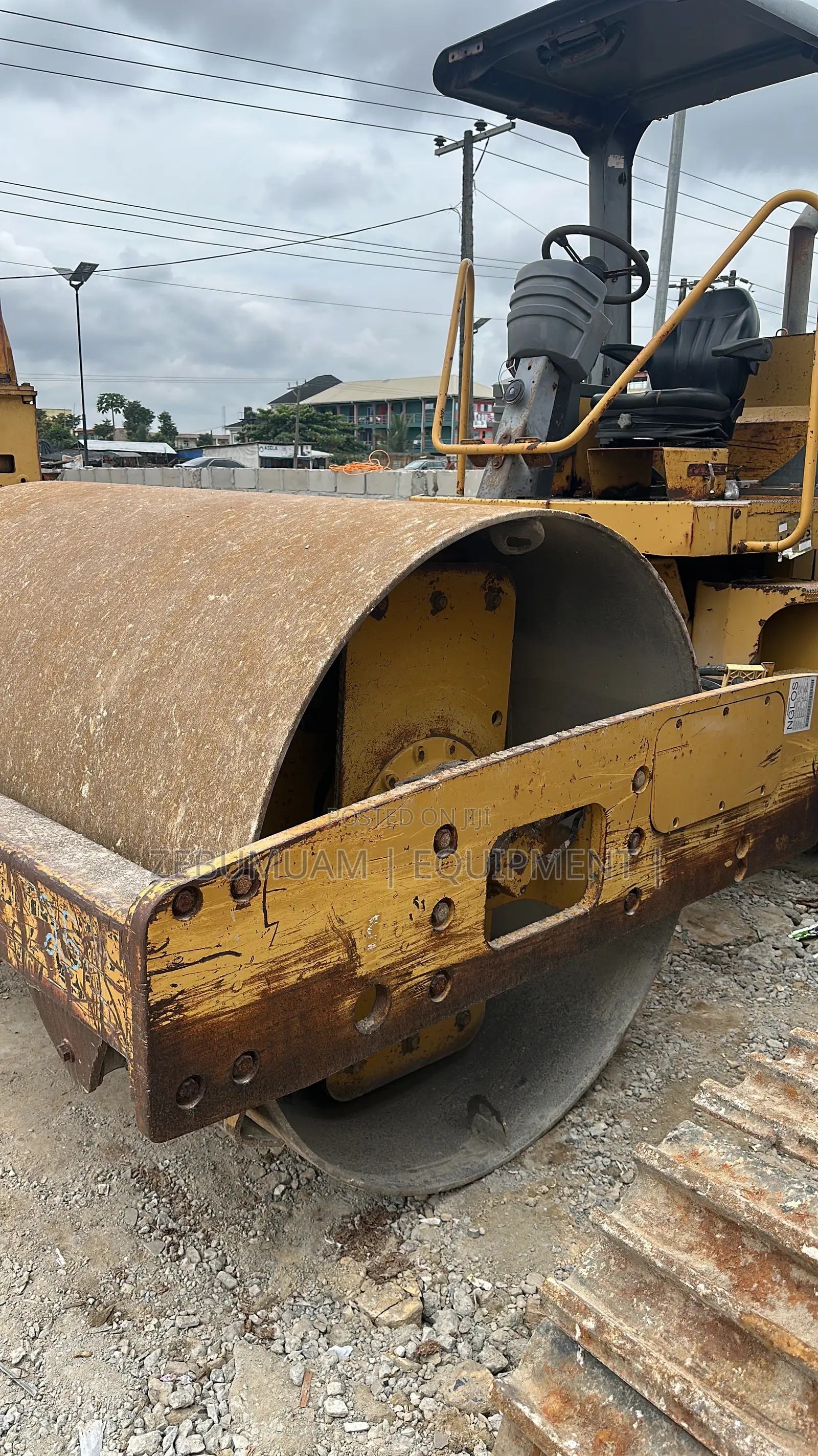 CS533E Wheel Roller for Sale. Price: 155M Naira