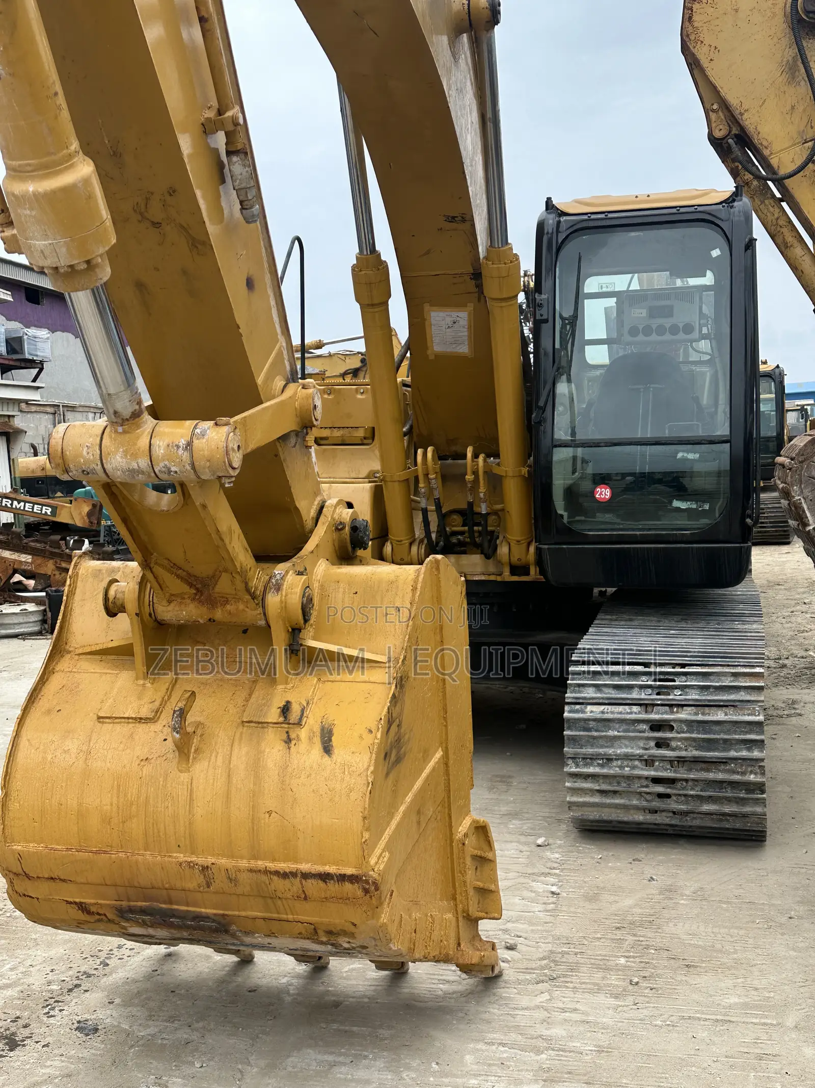 Cat Excavator 320 CL for Sale: Price 130M Naira