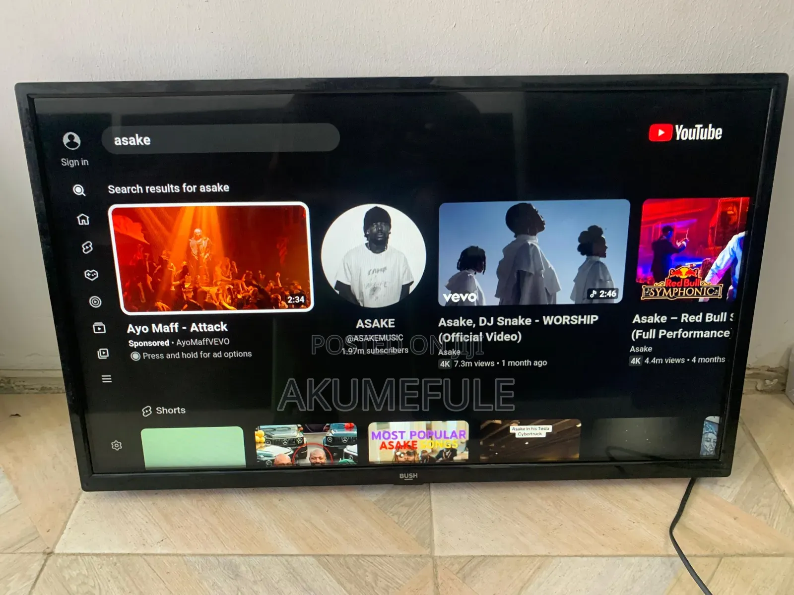 Bush Smart TV 32 Inches Full HD Display