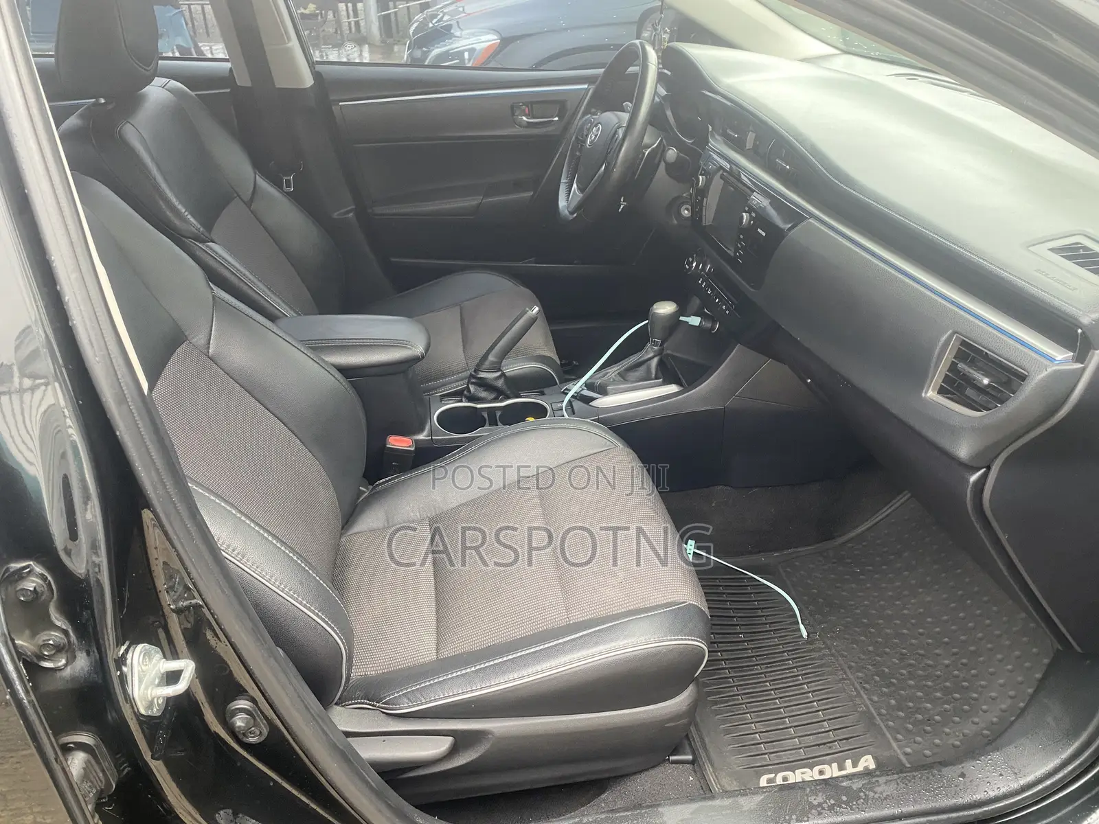 Toyota Corolla S 4dr Sedan (1.8L 4cyl CVT) 2015 Black