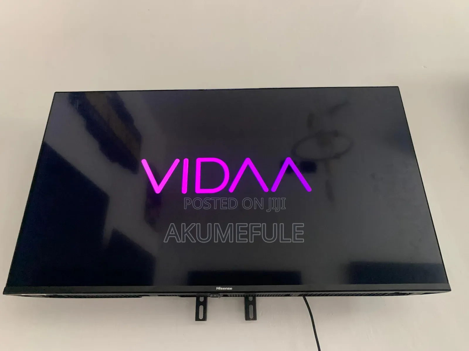 Hisense Vidaa Smart TV 43 Inches