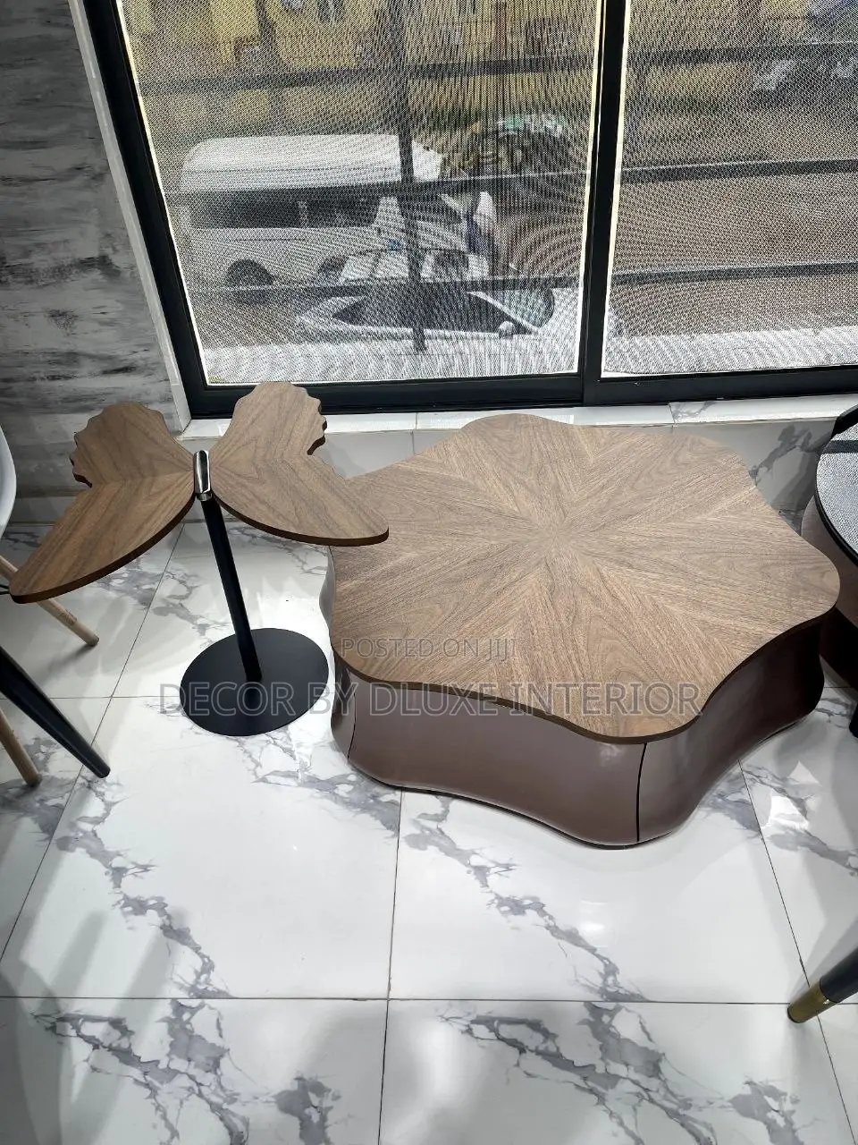Italian Minimalist Special-Shaped New Petal Coffee Table