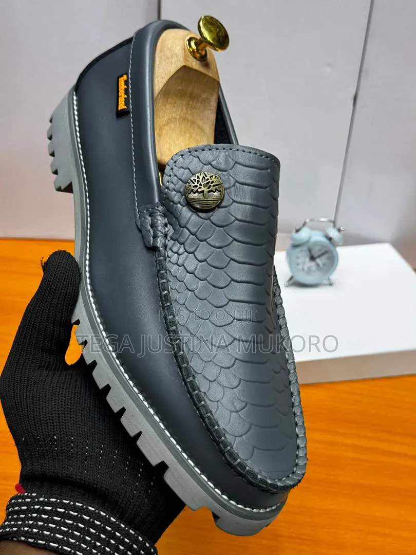 Various High Quality Latest Design Men's Shoes