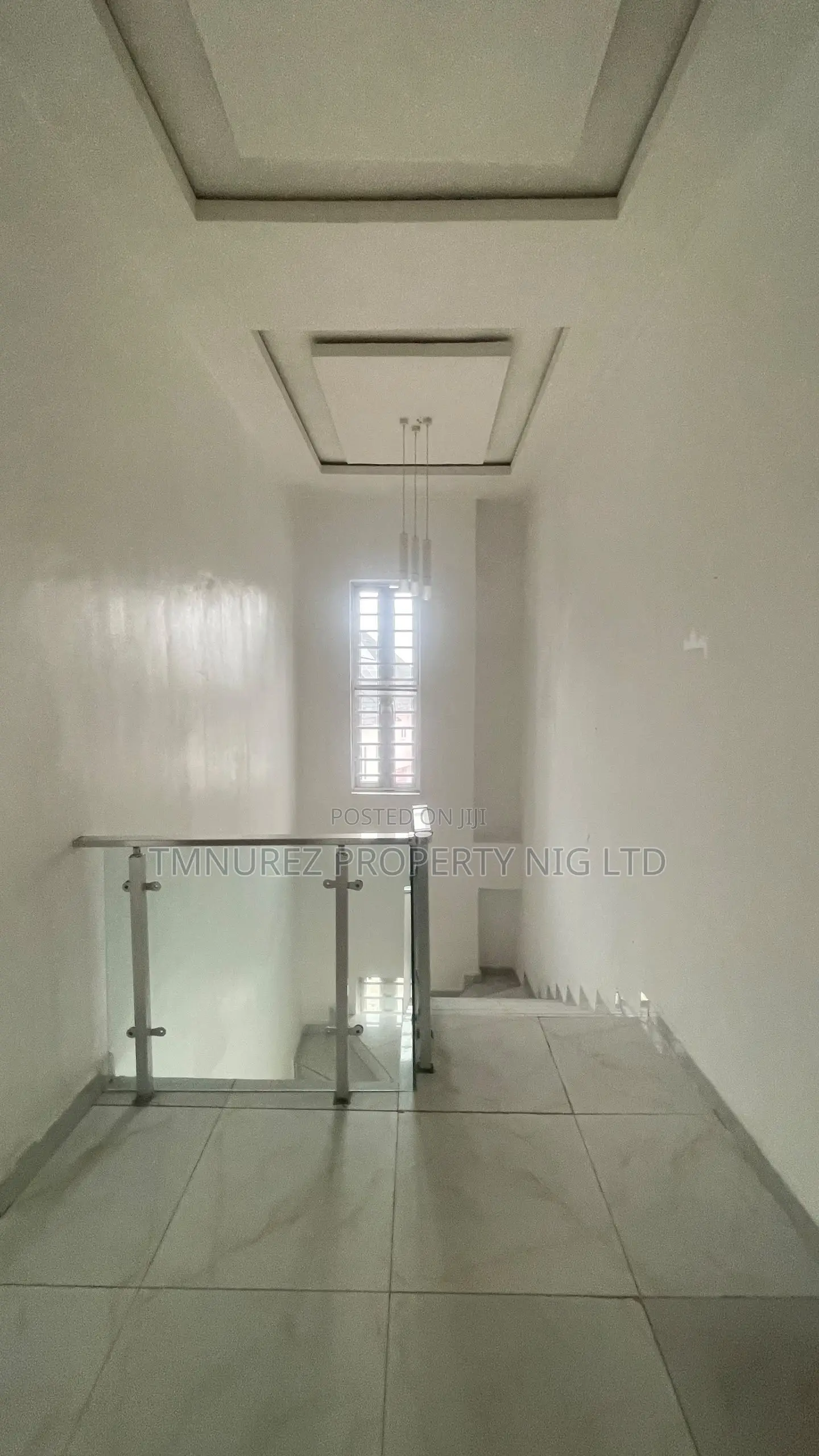 4bdrm Duplex in Agungi for rent