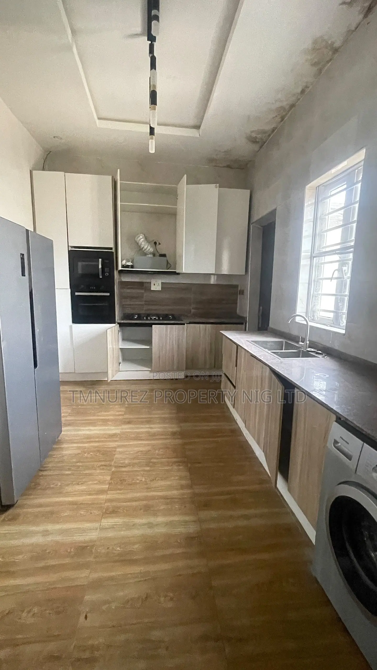 4bdrm Duplex in Agungi for rent