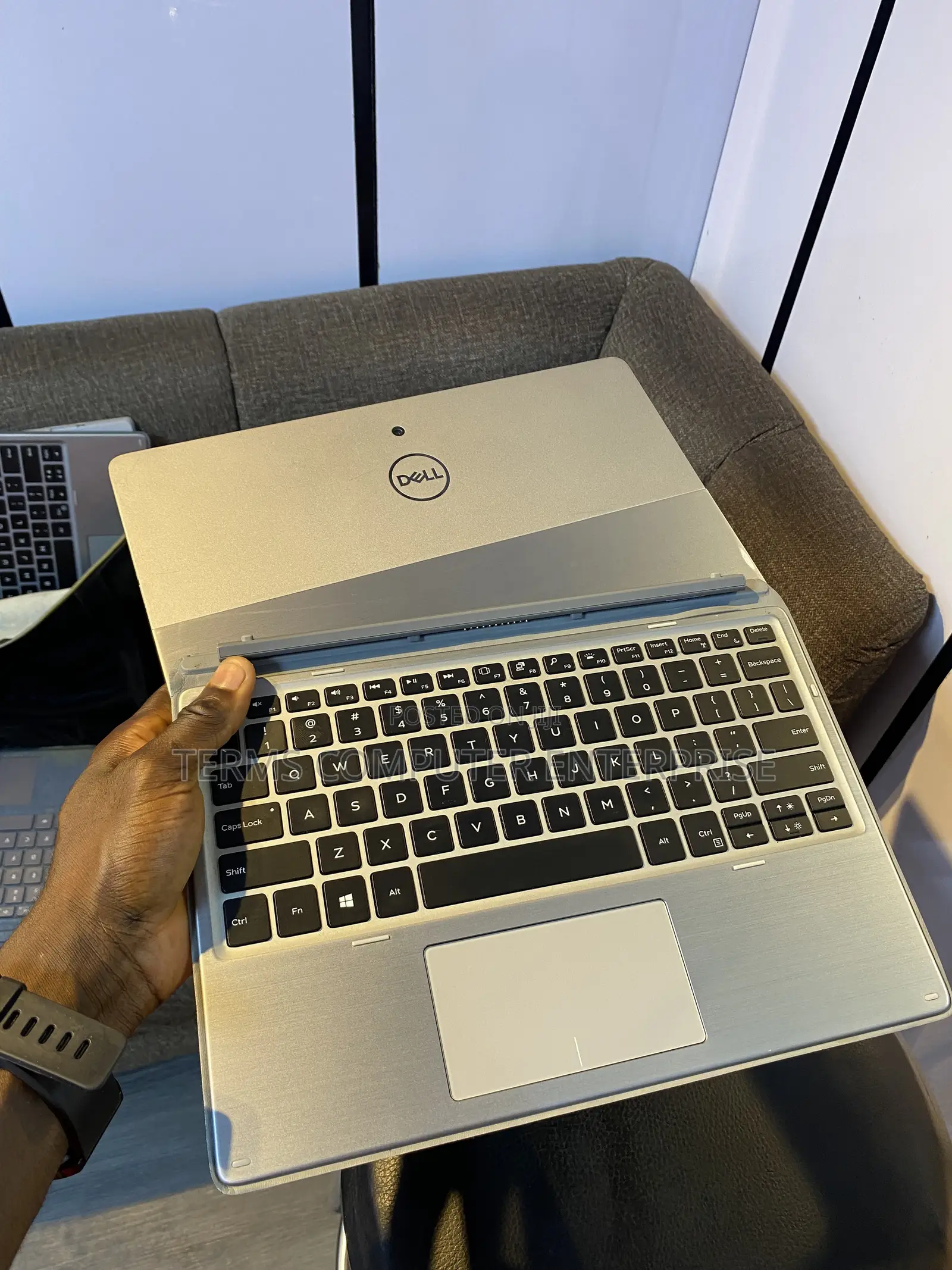 Laptop Dell Latitude 7200 2-in-1 8GB Intel Core i5 SSD 256GB