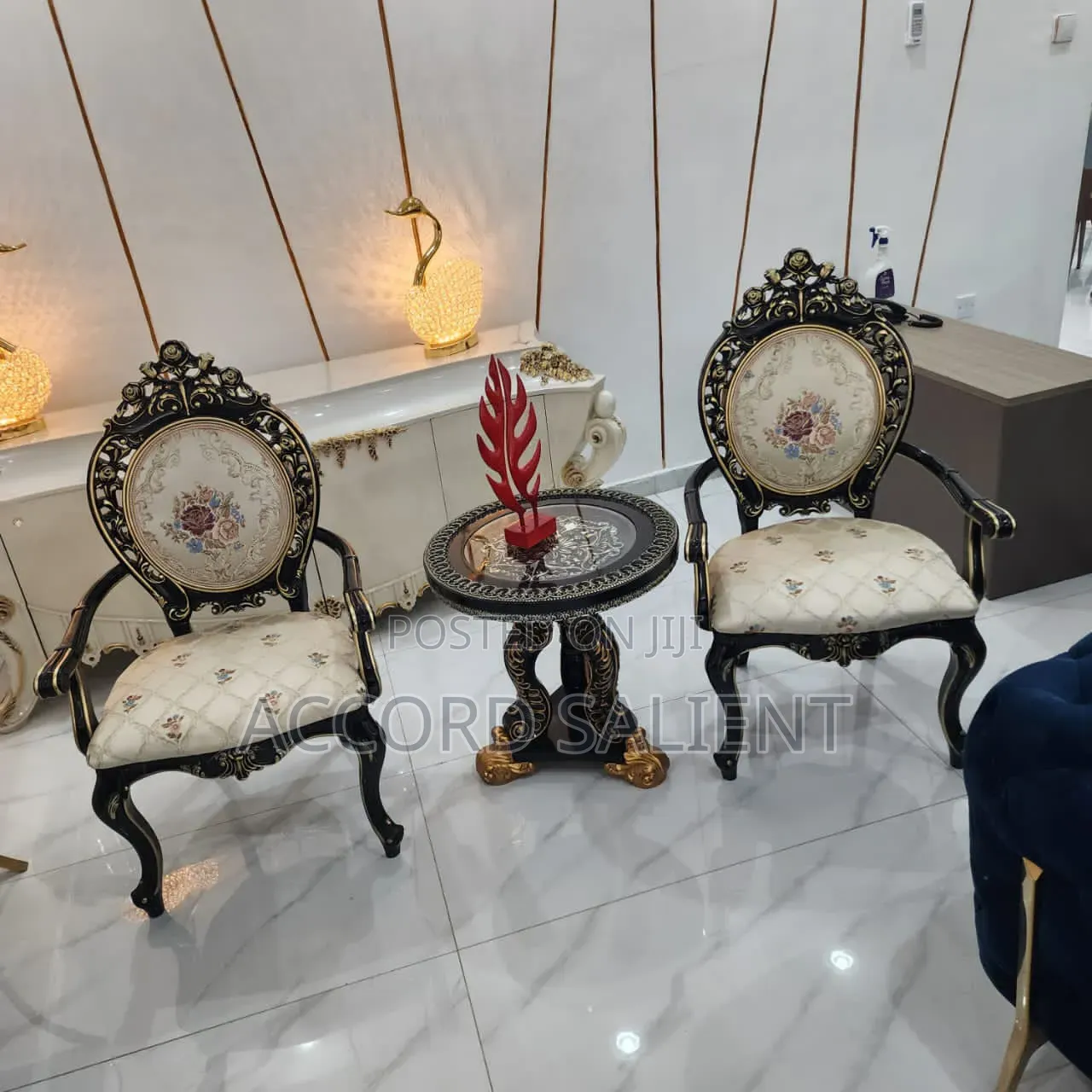 Executive Royal King and Queen Seat