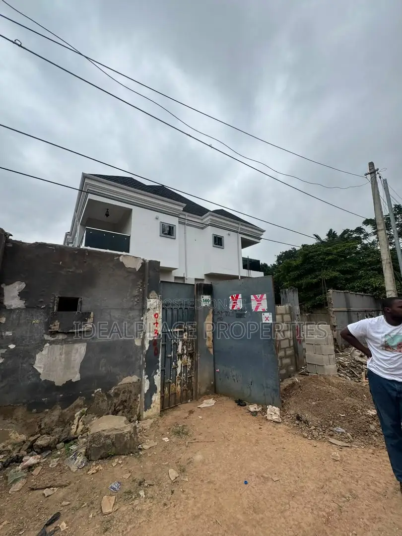 4bdrm Duplex in Ikeja GRA for sale