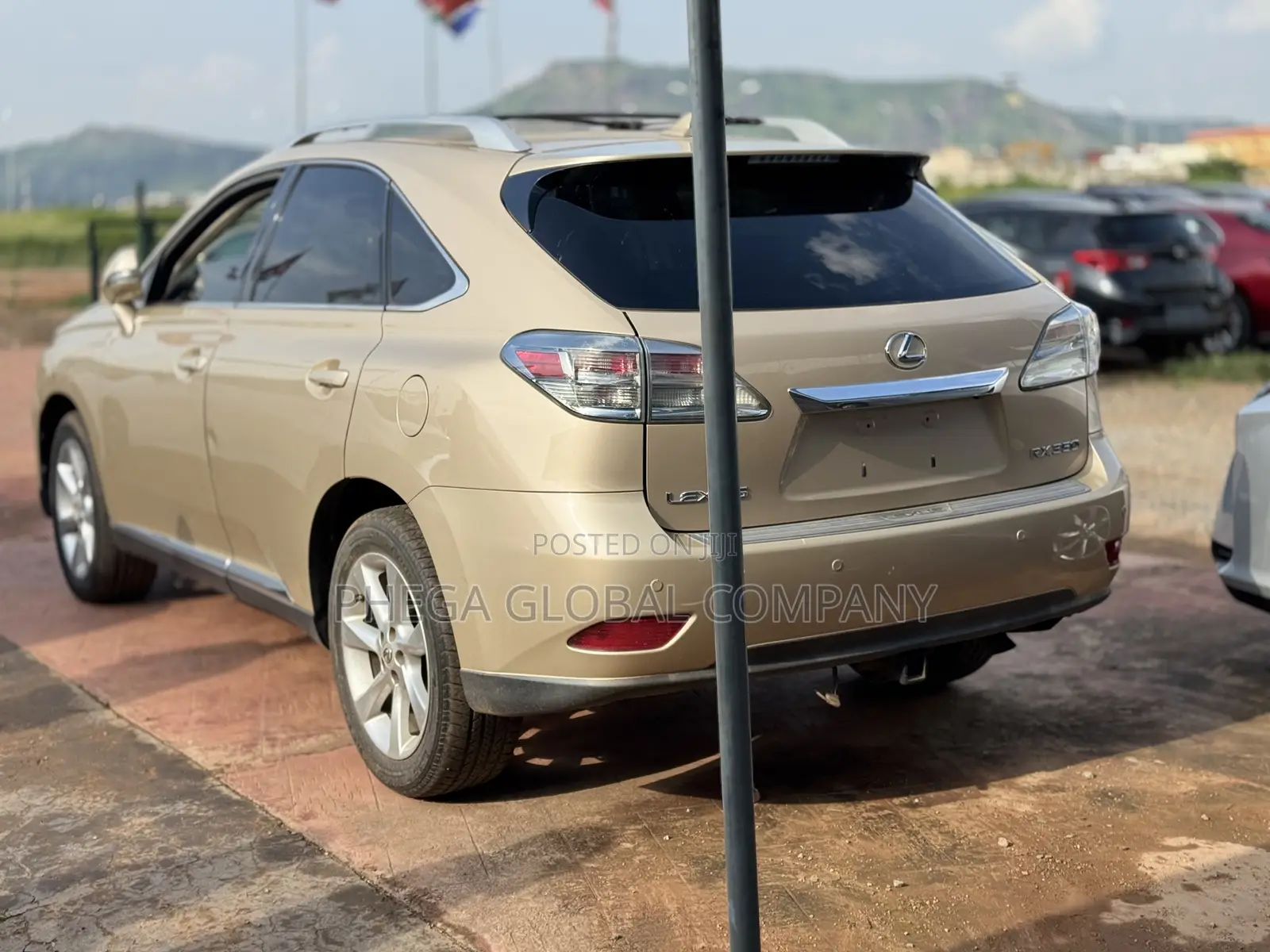 Lexus RX 350 2010 Gold