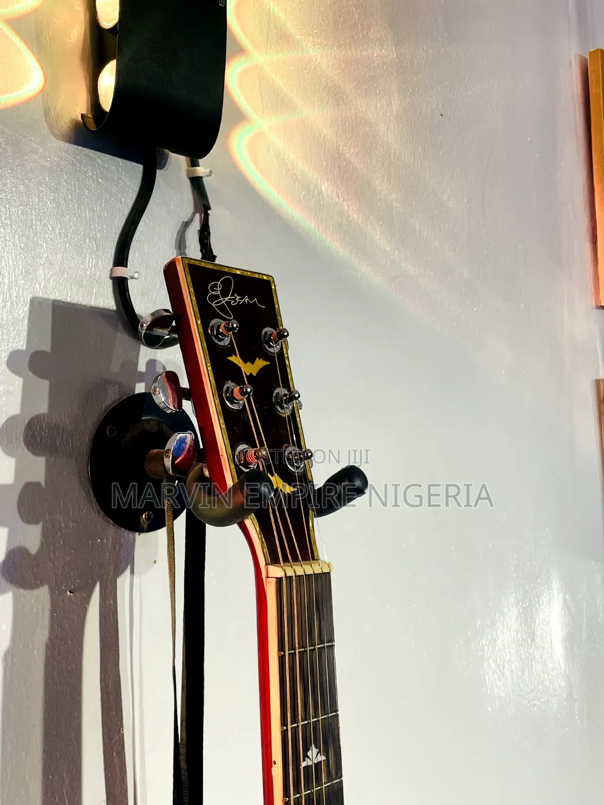 Electroacoustic Dreadnought Guitar With Seven (7) Accessories_ Fender