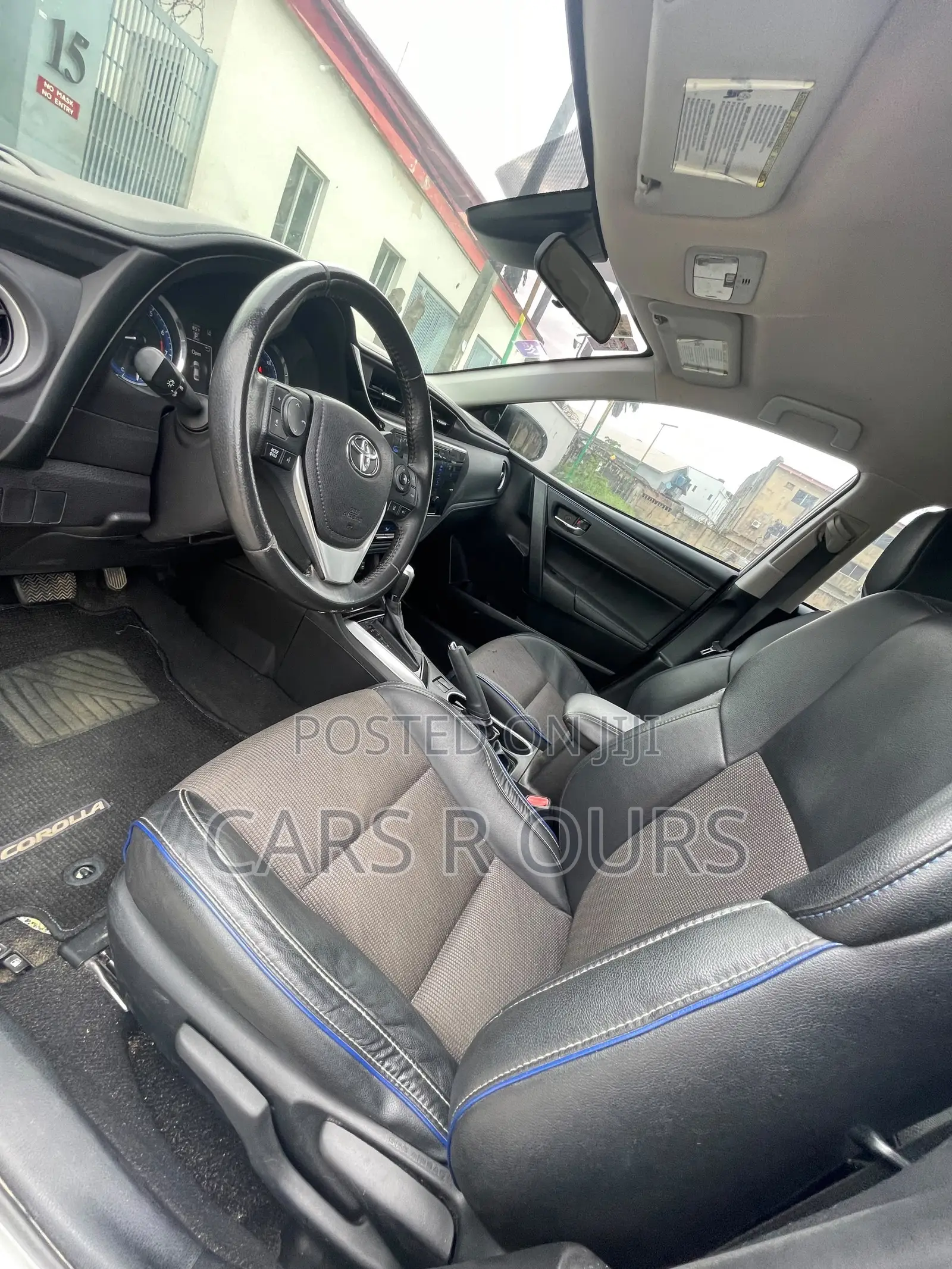 Toyota Corolla SE 4dr Sedan (1.8L 4cyl CVT) 2017 Silver