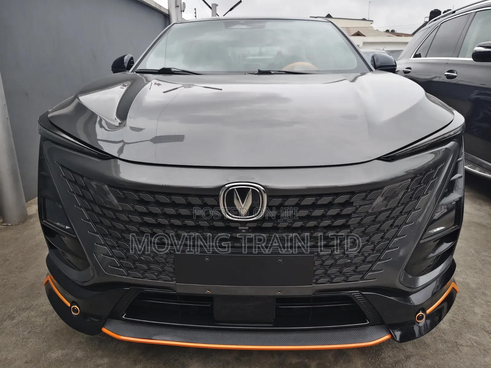 Car 2022 Gray