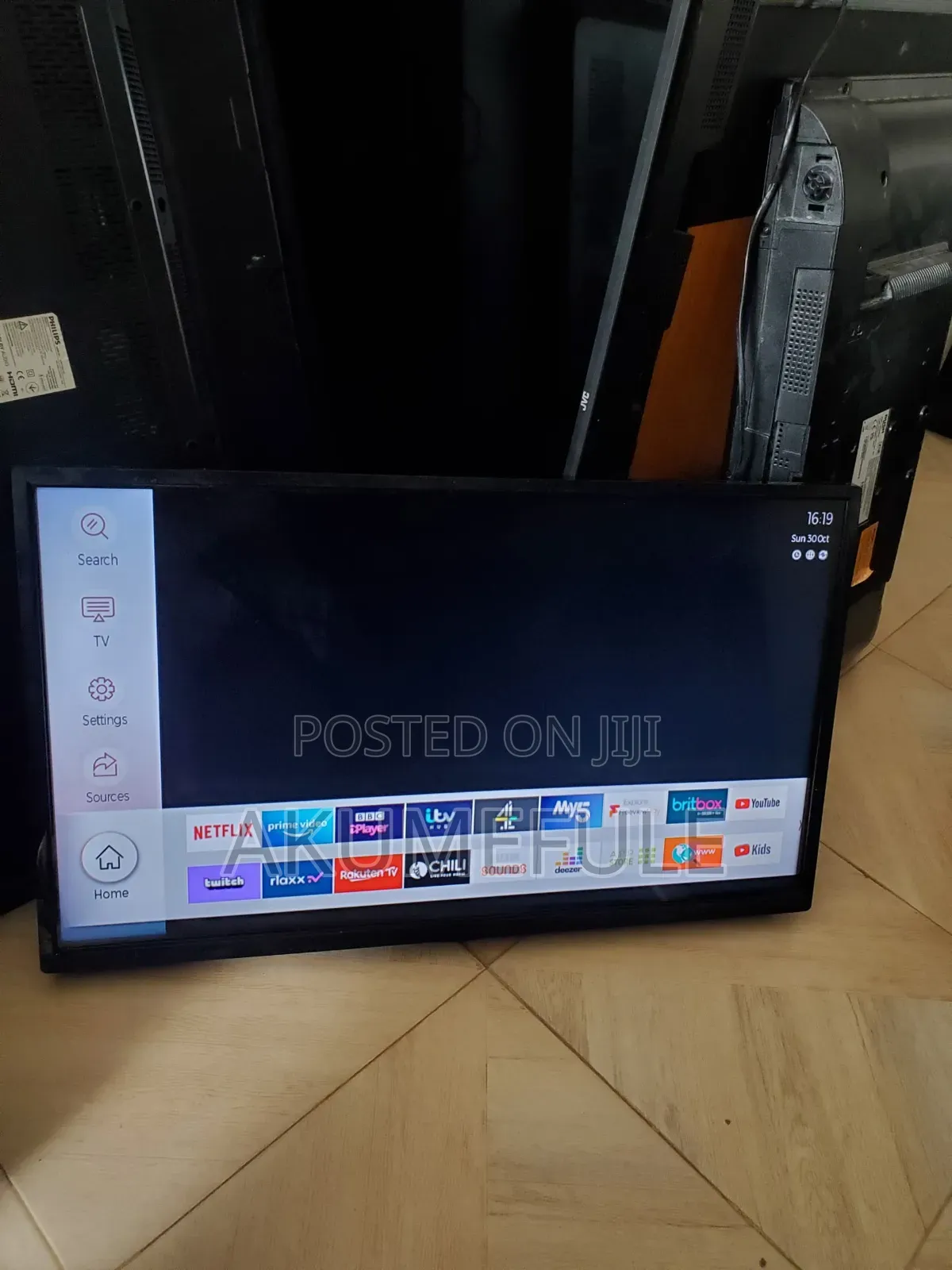 Polaroid Smart TV 32 Inches