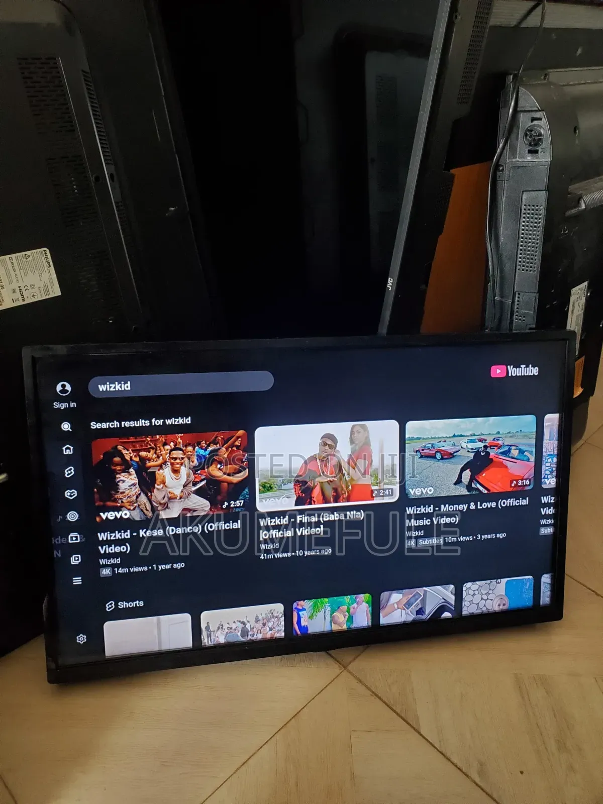 Polaroid Smart TV 32 Inches