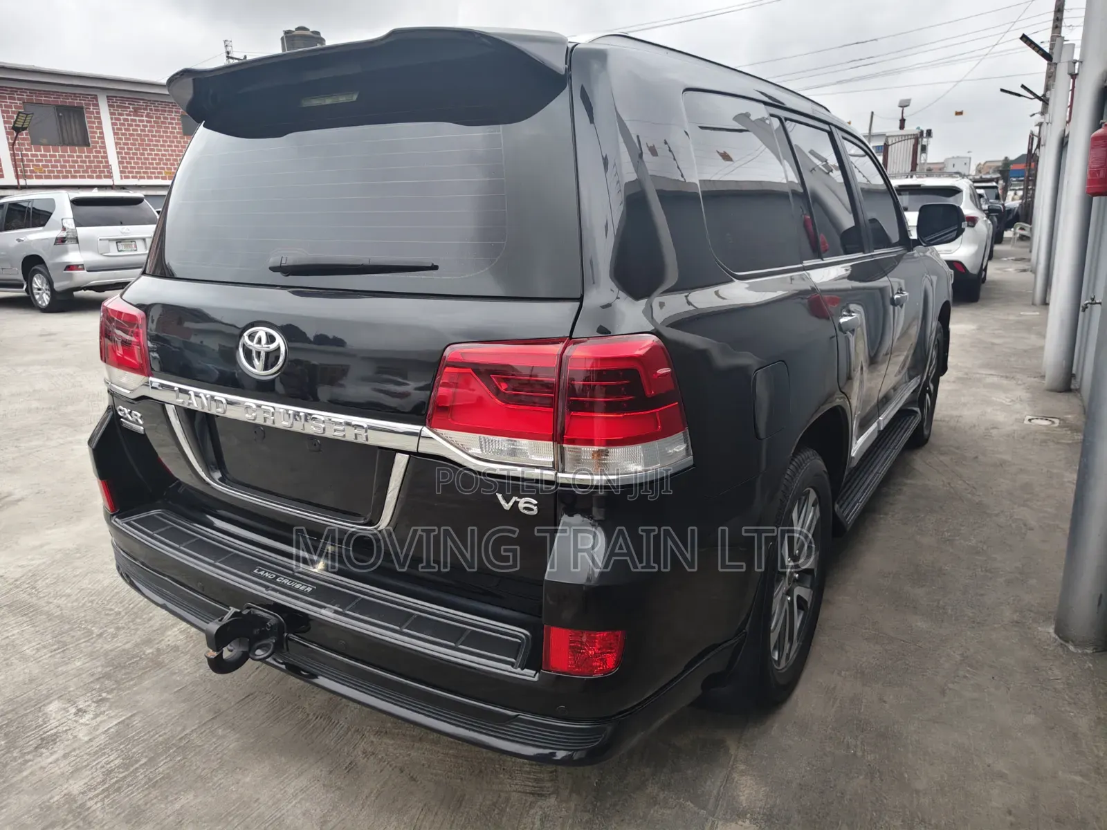 Toyota Land Cruiser 4.0 V6 GXR 2019 Black