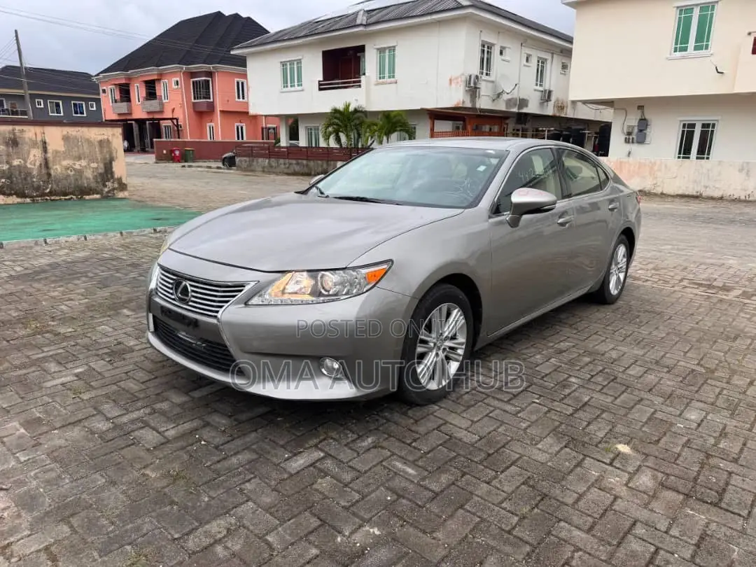 Lexus ES 350 FWD 2015 Silver