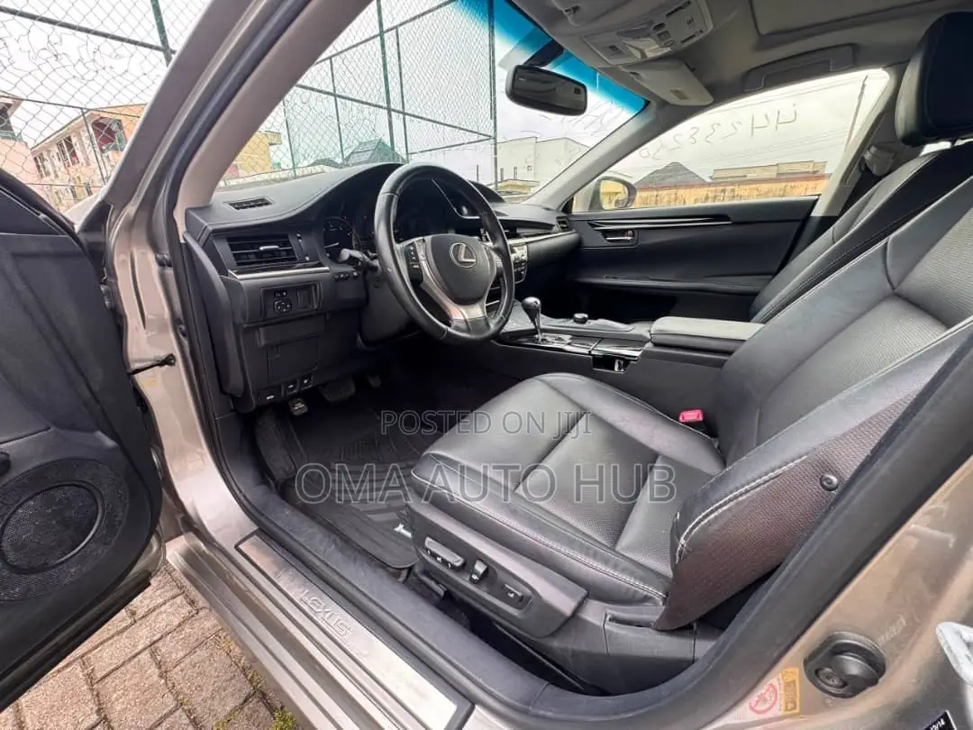 Lexus ES 350 FWD 2015 Silver