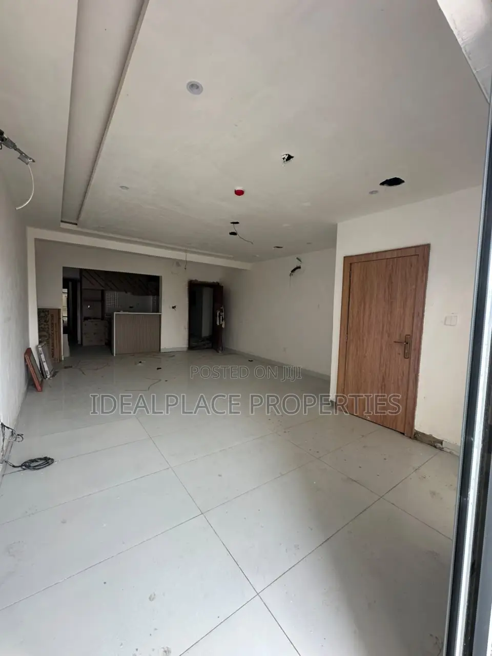 2bdrm Apartment in Lekki Phase 1 for sale