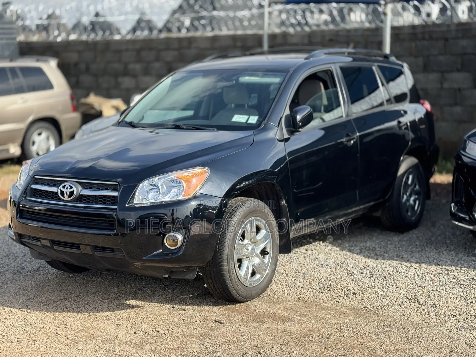 Toyota RAV4 2012 Matt Black
