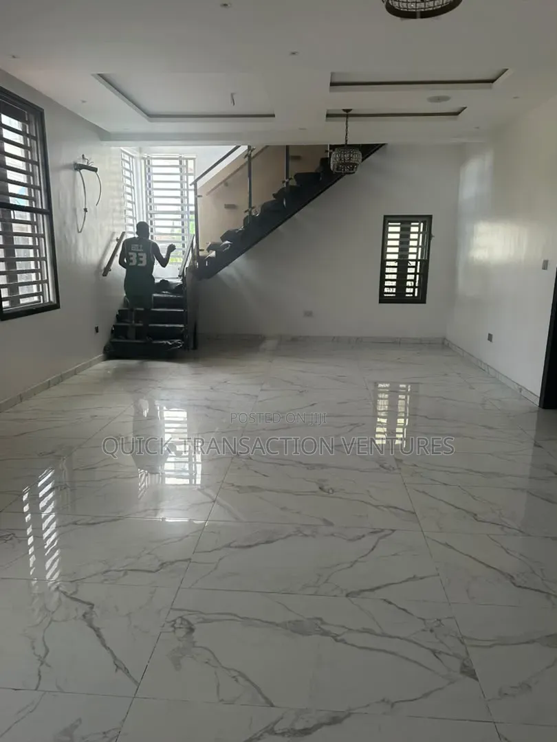 5bdrm Duplex in Victory Park Estate, Osapa london for sale