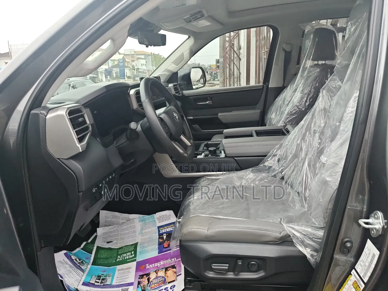 Toyota Tundra 2024 Gray